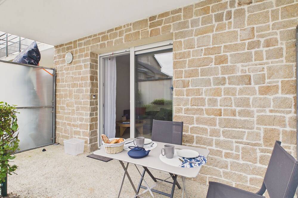 Appartement entier, 50 m plage - Appartement avec terrasse pour 2 in Plouguerneau, Région de Brest