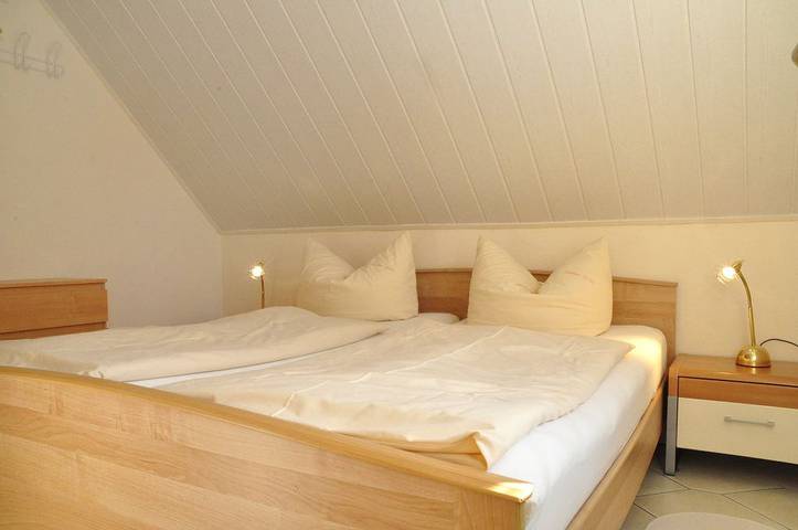 Ganze Ferienwohnung, Gästehaus Carmen - Fw Heilbronn - Quellerweg 2 in Horumersiel, Wangerland