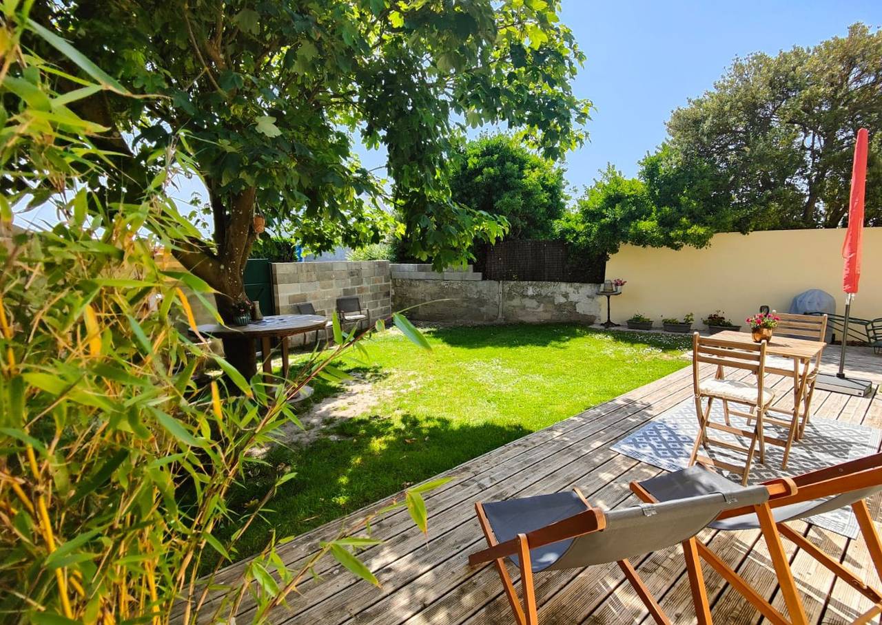 La Petite Maison, avec jardin, l'île de Sein in Île de Sein, Iroise