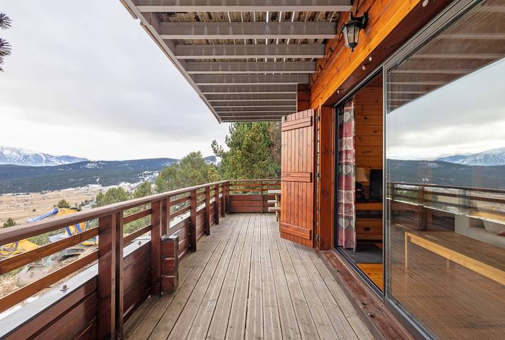 Chalet pour 6 personnes, avec balcon ainsi que vue sur le lac et jardin à Les Angles - 4