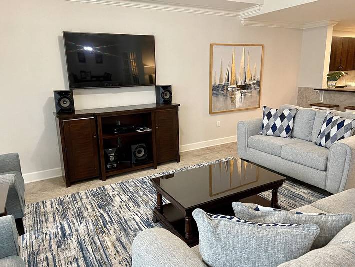 Vacation rental for 8 people, with sauna and balcony as well as hot tub by Orange Beach