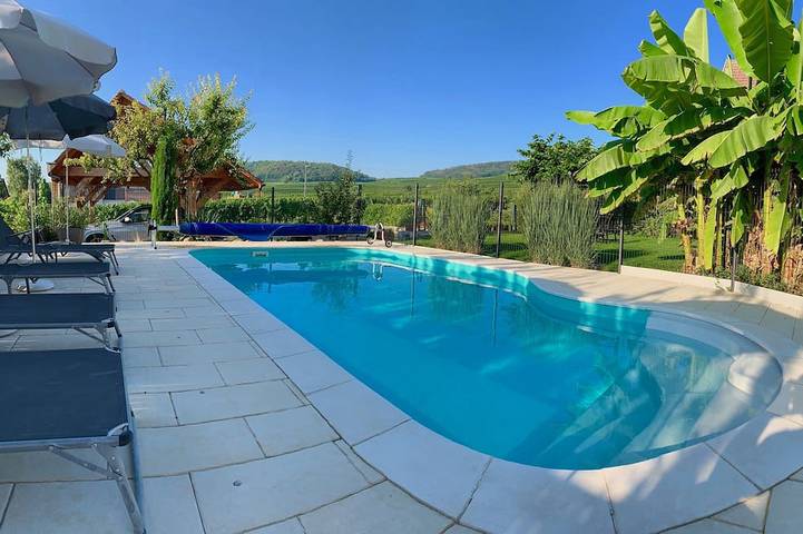 Gîte pour 4 personnes, avec Terrasse et Jardin ainsi que Piscine et Sauna à Pfaffenheim