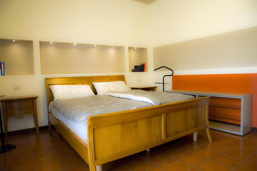 Ganze Wohnung, Zentral und ruhig gelegene 3½-Zimmer-Wohnung mit herrlicher Seesicht in Cannero, Cannero Riviera