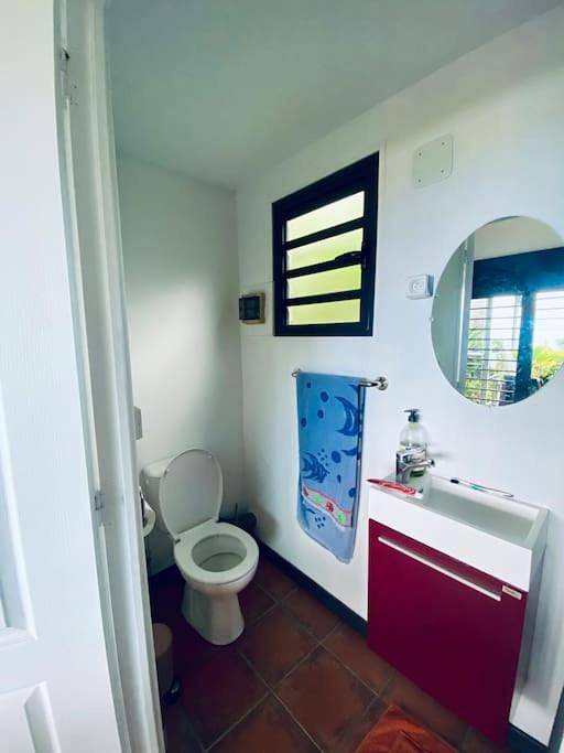 Location de vacances pour 2 personnes, avec piscine ainsi que jardin et vue à La Possession - 2