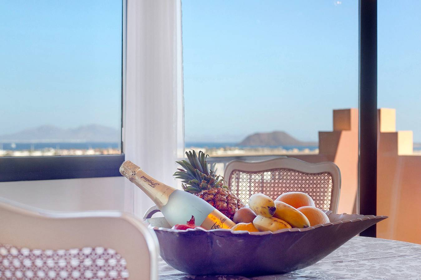 Ganze Wohnung, Ferienwohnung 'Vista De Lobos' mit Meerblick, Balkon und Wlan in Geafond, La Oliva