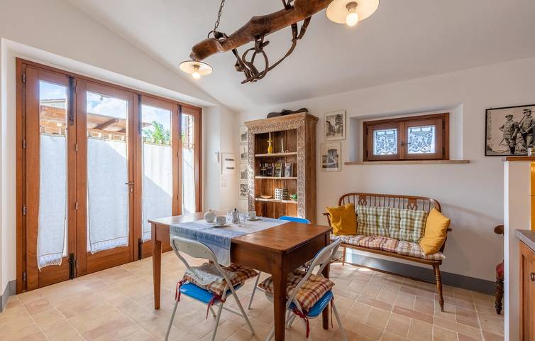 Appartement confortable avec lit double, parking, jardin et Internet in Todi, Province de Pérouse
