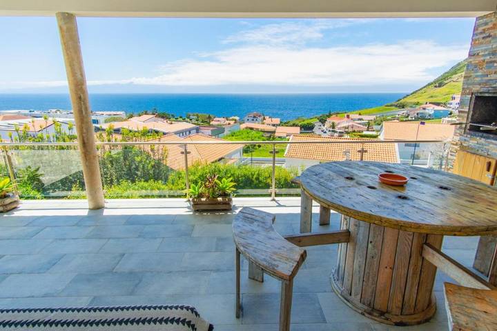 Casa de férias para 3 pessoas, com Varanda e Terraço e ainda Jardim and Vista em São Jorge (Portugal)