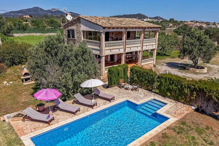 Finca für 4 Personen, mit Terrasse und Garten in Calonge (Mallorca)
