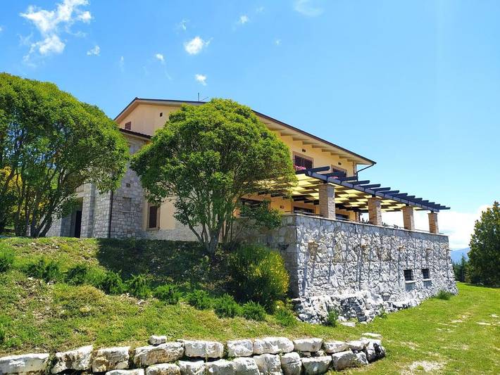 Maison d’hôte pour 3 personnes, avec piscine et balcon ainsi que jardin et vue à Spello - 3