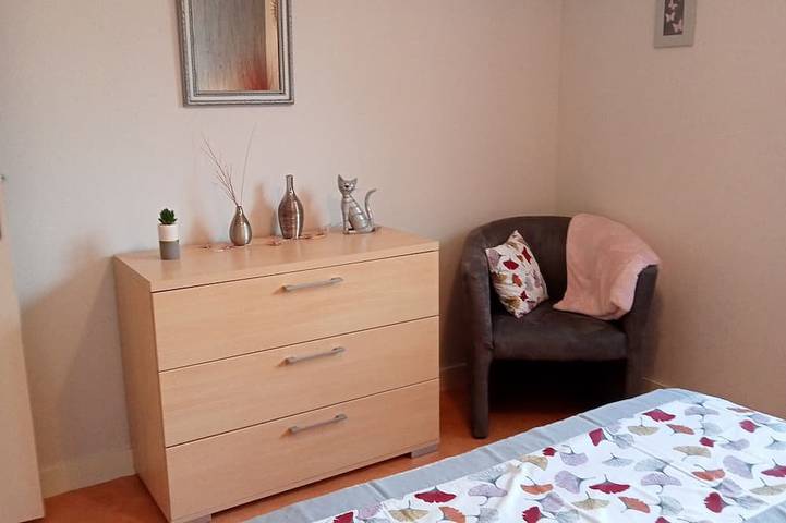 Gîte pour 4 personnes, avec terrasse et jardin dans Monts d'Arrée - 4