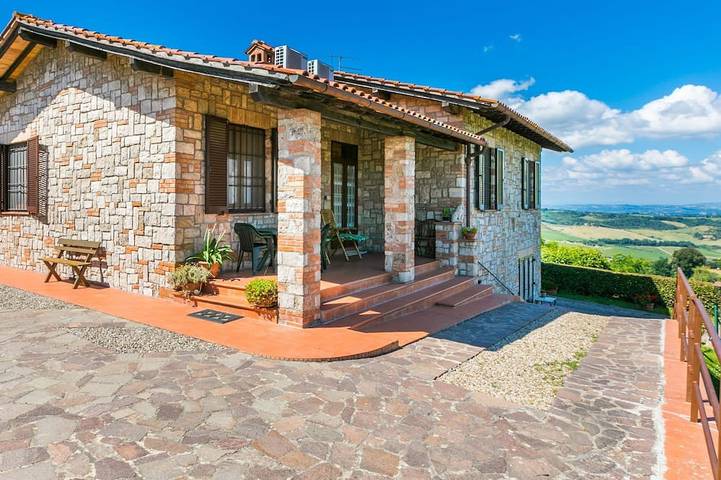 Casa vacanza per 6 persone, con piscina e balcone, con animali domestici - 1