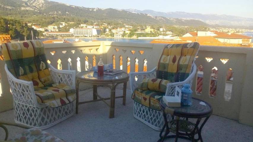 Ferienwohnung für 5 Personen, mit Ausblick und Garten in Rab Stadt - 4