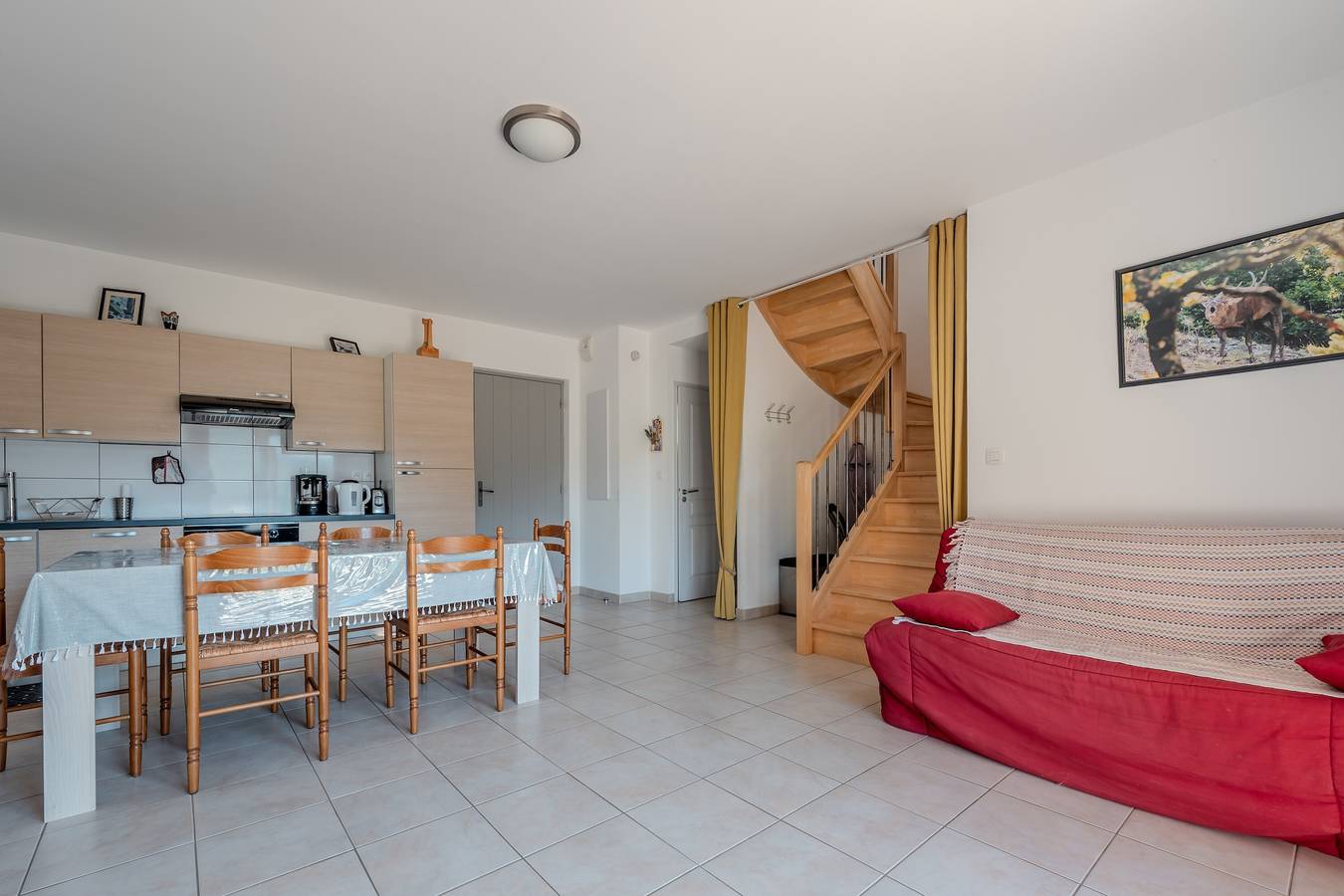 Ganze Wohnung, Apartment „Résidence Ventoux Revitalisation“ mit Bergblick, Balkon und Wlan in Reilhanette, Nyons und Umgebung