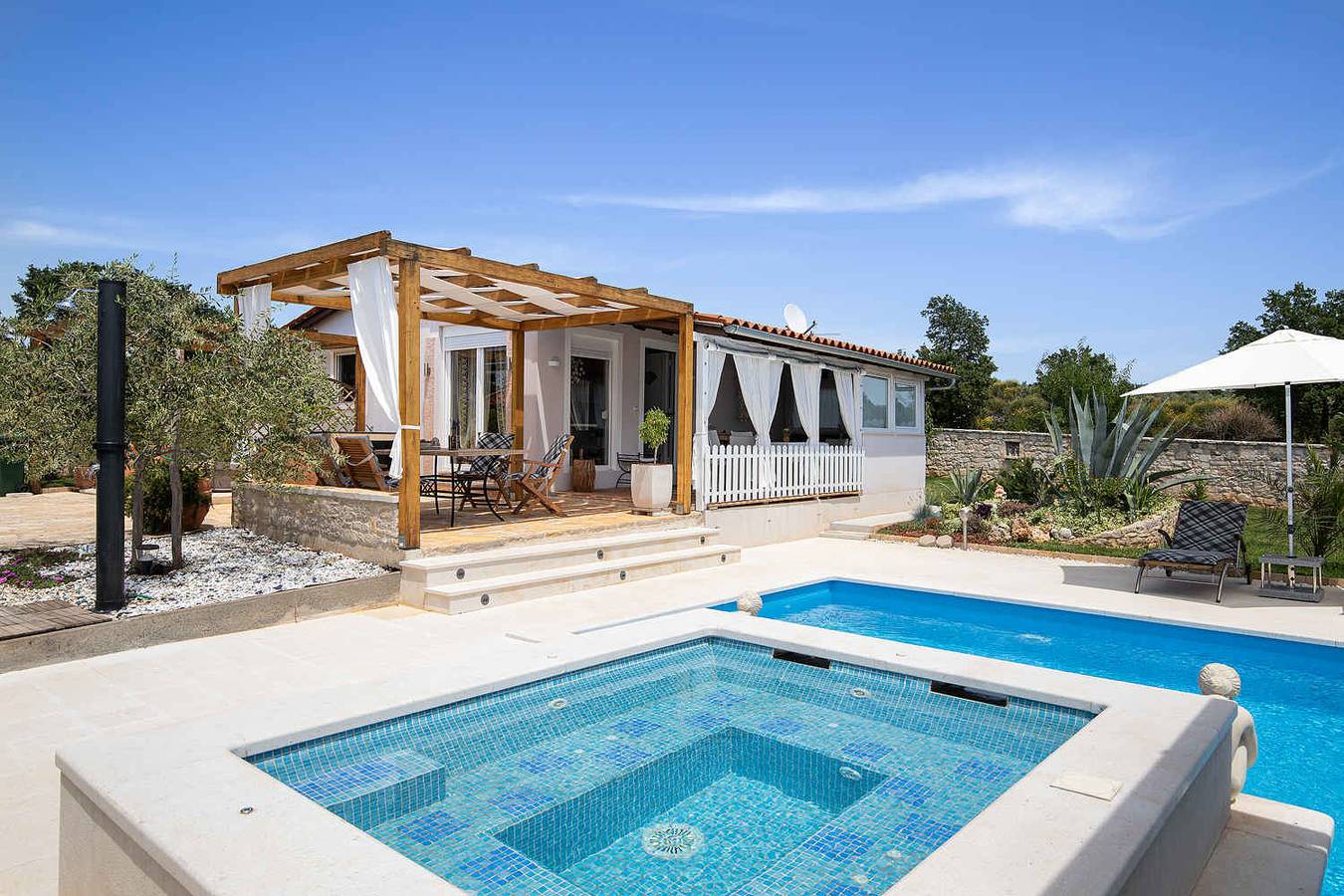 Ferienhaus Bilos  in Gajana, Südküste Istrien