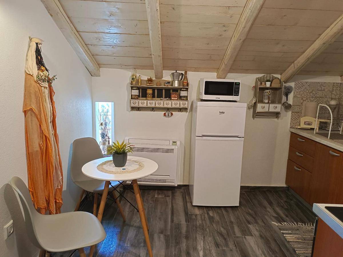 Appartement entier, Studios Yalos in Agii Saranta, Zagora