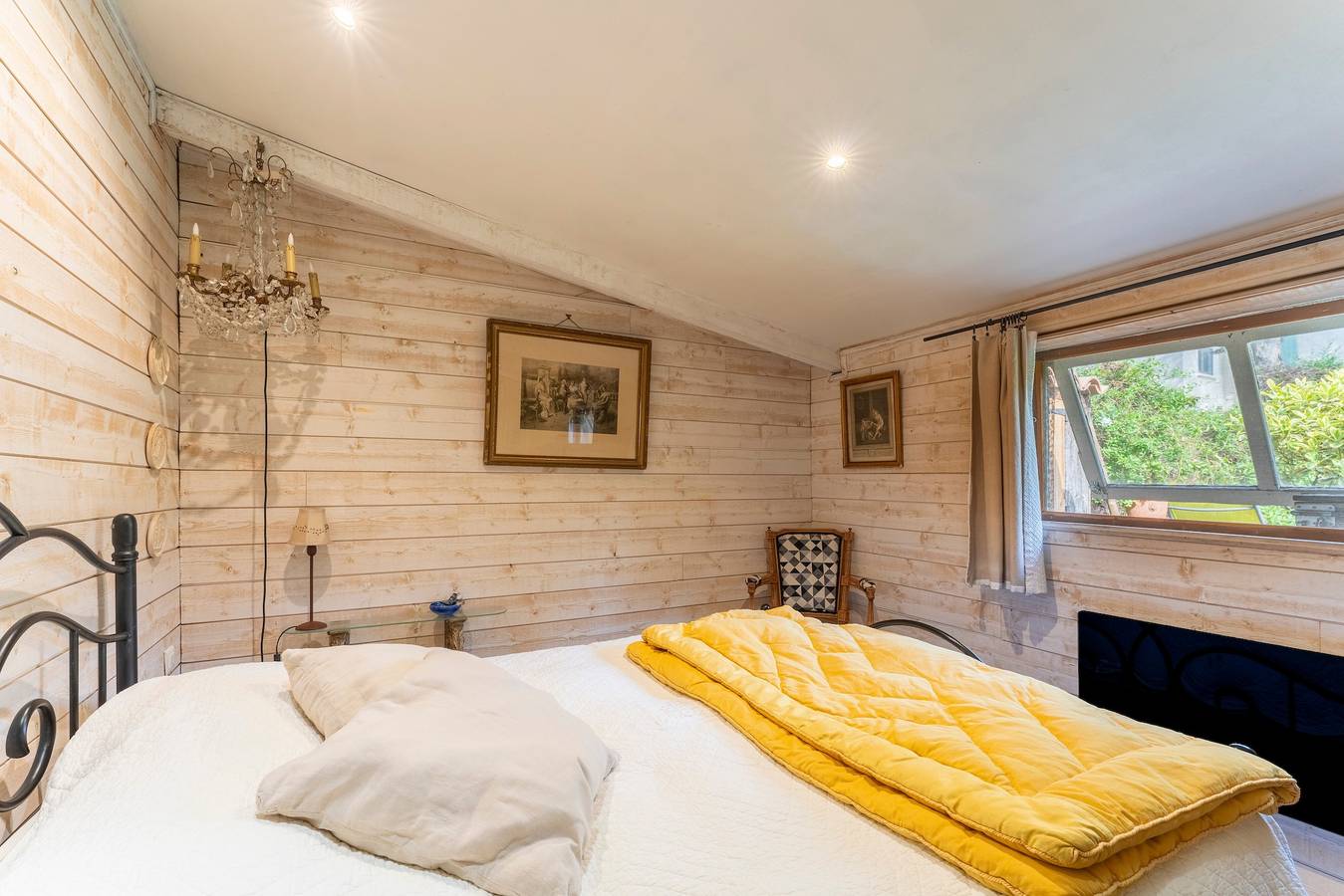 Appartement 'Studio De Charme À Avignon' met Privézwembad, Privétuin en Wi-Fi, foto 11