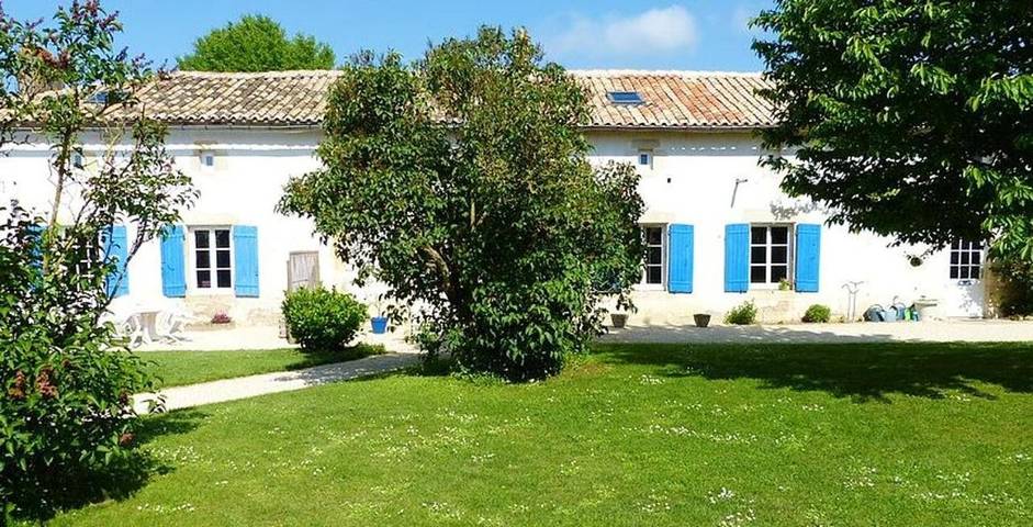 Maison de vacances pour 9 personnes, avec piscine et jardin, animaux acceptés