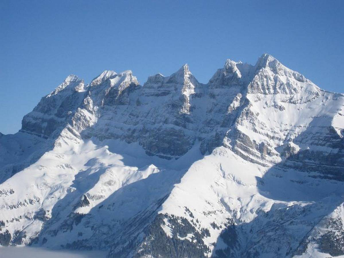 Geheel vakantieappartement, Chalet Le Chalet - 5-rooms apartment in Les Crosets, Val-d'Illiez
