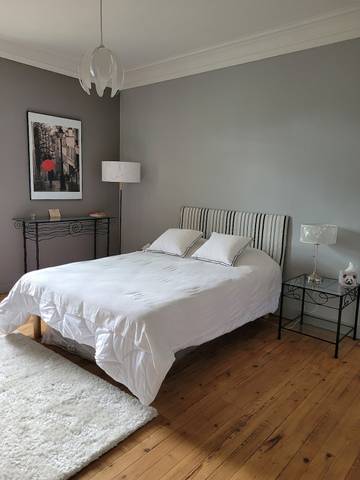 Chambre D’hôte pour 4 Personnes dans Bourg, Région de Blaye, Photo 1