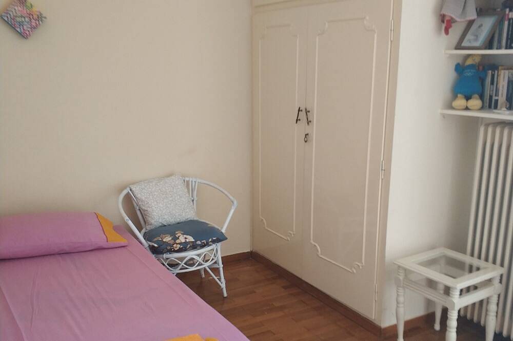 Appartement entier, Appartement penthouse à Riviera d'Athènes, pas cher, chic et proche du centre-ville d'Athènes! in Néa Smýrni, Athènes