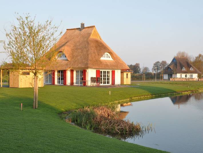 Ferienhaus für 6 Personen, mit Garten und Sauna sowie Terrasse, mit Haustier in Bodstedt