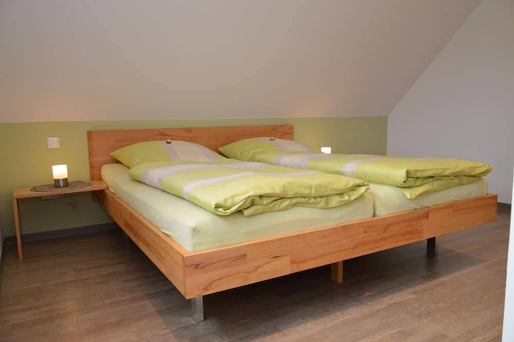 Ganze Wohnung, Attraktive Studiowohnung m. Balkon in Memmelsdorf/Bamberg u. E-Bike Abstellraum in Memmelsdorf, Landkreis Bamberg
