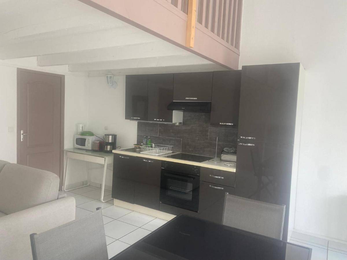 One-Bedroom House in Soulignonne, Région de Saintes