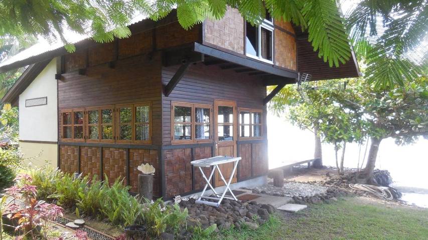 Villa pour 3 personnes, avec vue sur le lac et vue ainsi que jardin et piscine - 1