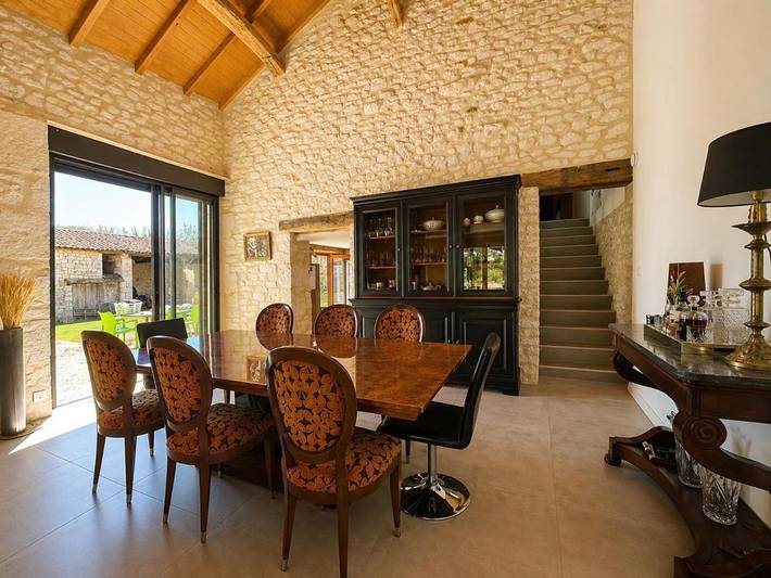 Location de vacances pour 9 personnes, avec vue ainsi que terrasse et jardin à Montdoumerc - 3