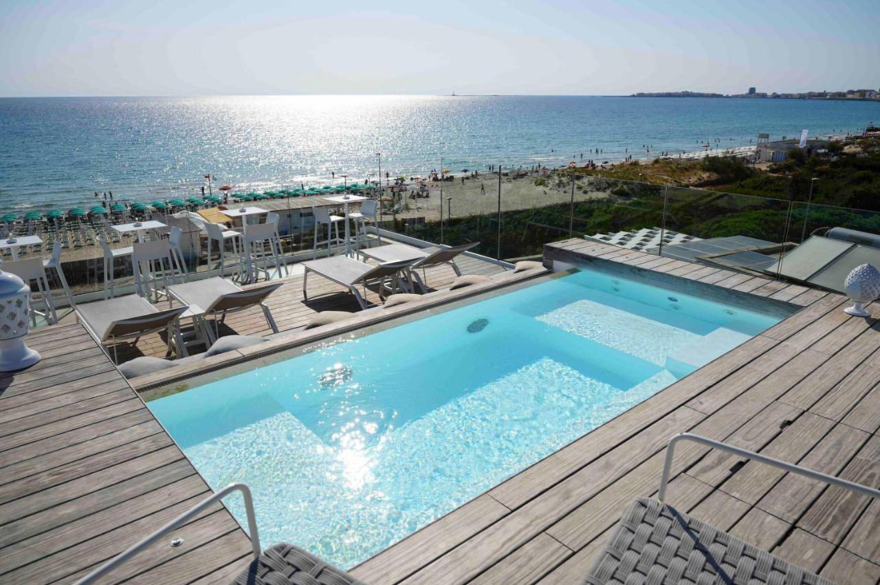 Villa Dune Luxury Roof Top Pool Wellness in Kudetà Baia Verde Lido, Baia Verde