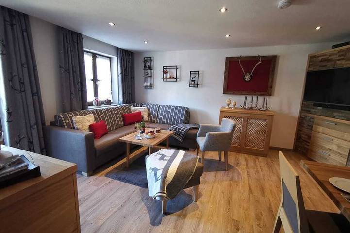 Ferienwohnung für 4 Personen, mit Balkon in Fischen