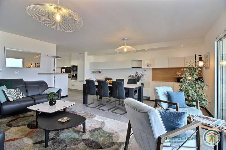 Gîte pour 4 personnes, avec Terrasse et Vue à Plérin - 4