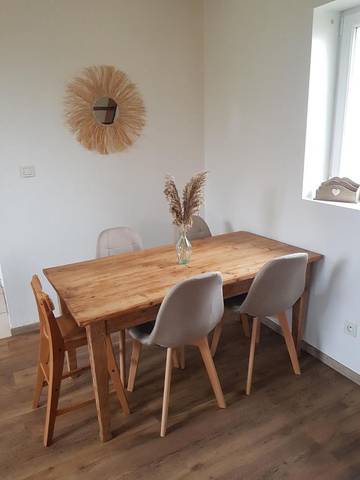 Gîte pour 4 personnes, avec jardin et vue à Saint-Léonard