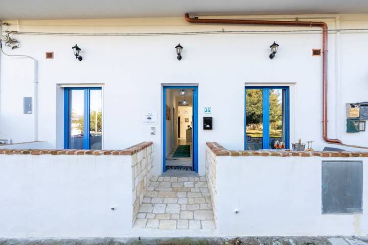 Casa vacanza per 8 persone, con giardino a Tortolì