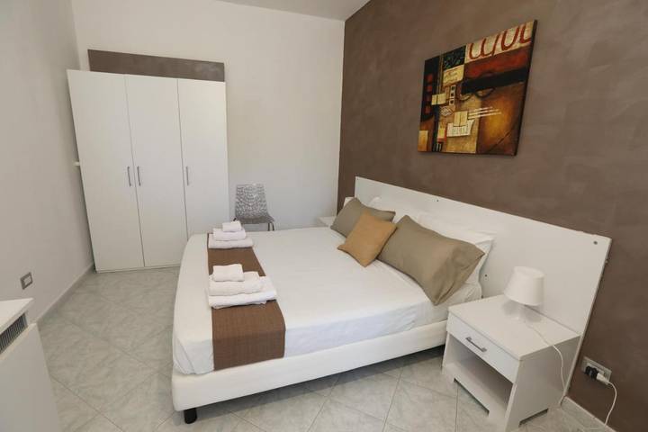 B&b per 2 persone, con terrazza e panorama nonché giardino a Quartu Sant'Elena