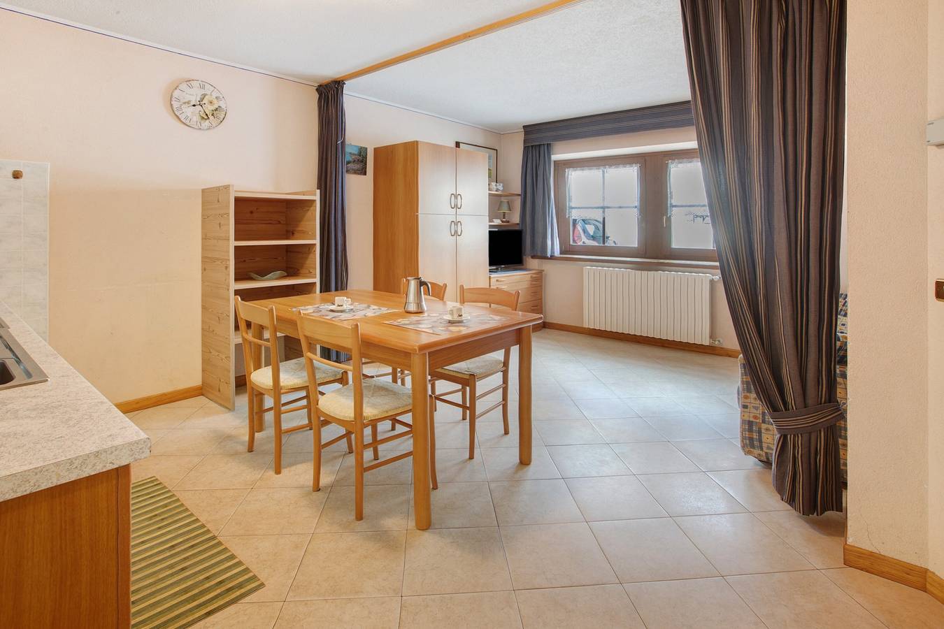 Ganze Wohnung, Ferienwohnung 'Loredana 1' mit Bergblick, Gemeinschaftsgarten und Wi-Fi in Livigno (Stadt), Livigno