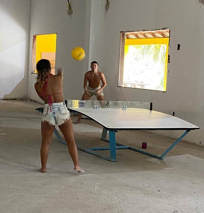 Casas e apartamentos de temporada para 15 pessoas, com piscina e vista para o lago e ainda vista and terraço, com animais de estimação em Magé