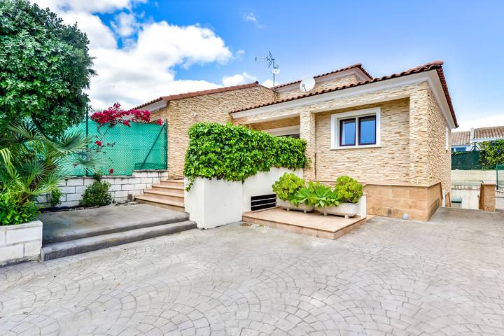 Bungalow voor 4 personen, met Terras in Calpe