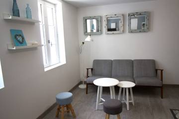 Apartment for 4 People in La Flotte, Côte des Fleurs, Photo 3
