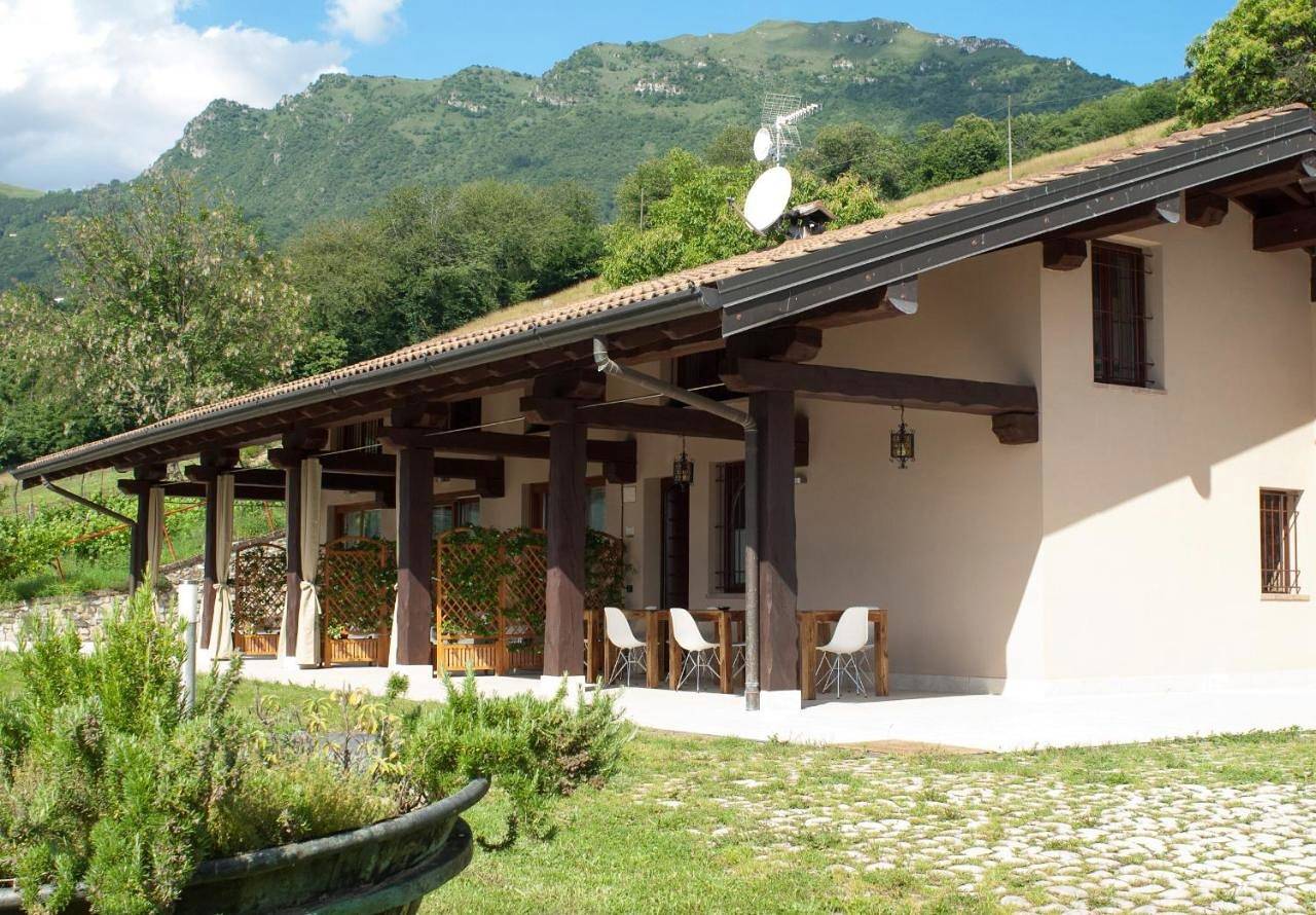 Geheel appartement, Agriturismo Da Gesi in Sale Marasino, Catena Bresciana Occidentale
