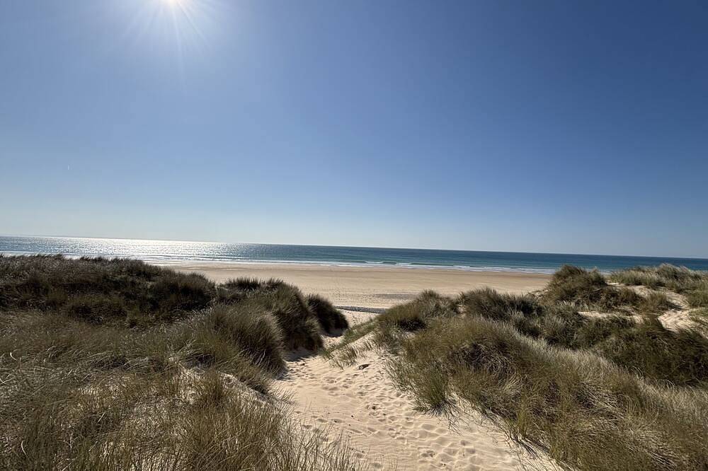 Au pied des dunes Gîte 4 personnes en bord de mer in Surtainville, Côte de la Déroute