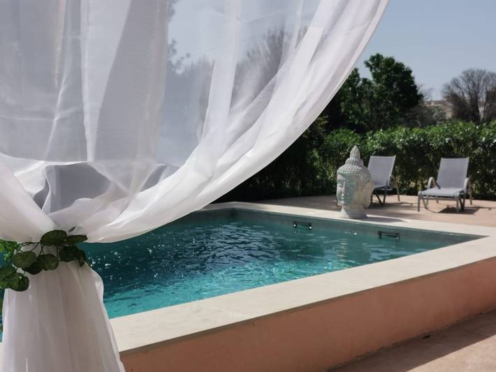 Casa Es Verger con vistas a la montaña, piscina, jardín y terraza in Binisalem, Interior de Mallorca