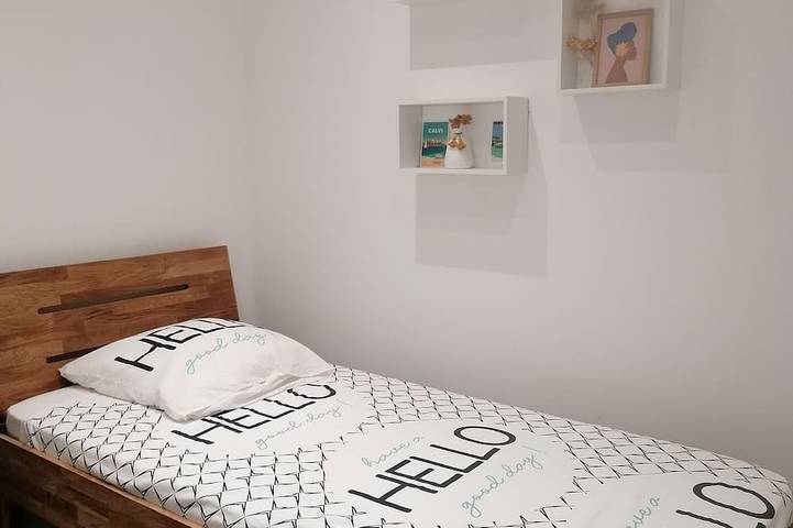 Location de vacances pour 3 personnes, avec jardin à Alata - 3