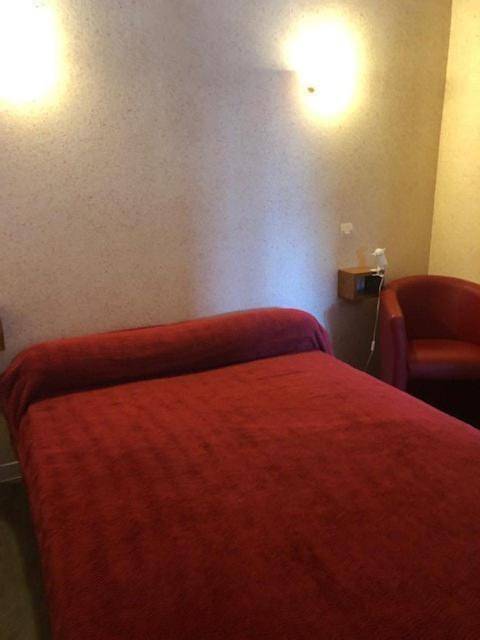 Gîte pour 4 personnes, avec balcon et vue dans Les Monts d'Olmes - 2