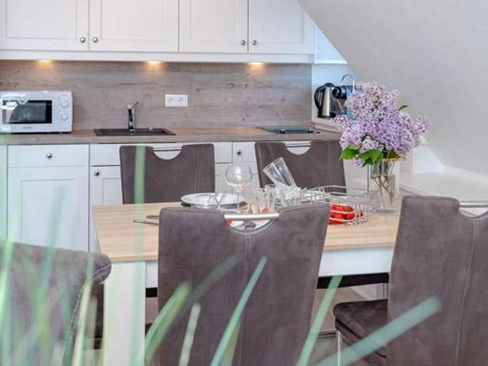Ganze Ferienwohnung, Haus Belvedere - Meerblick, Haus Belvedere, Direkt hinter dem Dünenkamm, für bis zu 5 Personen in Westerland, Sylt (Gemeinde)
