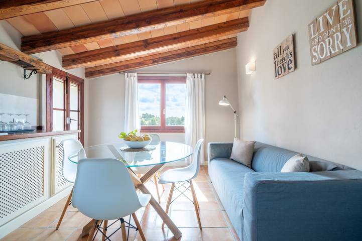 Ganze Wohnung, Ferienwohnung 'Vista Montaña' mit Bergblick, Gemeinschaftspool und Wi-Fi in Establiments, Palma