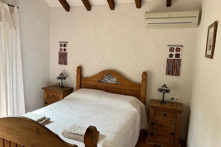 Location de vacances pour 6 personnes, avec jardin et terrasse à Casarabonela - 2