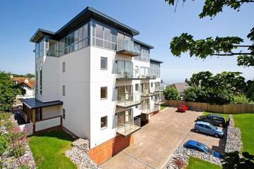 Apartment for 4 People in Teignmouth, Devon, Photo 1
