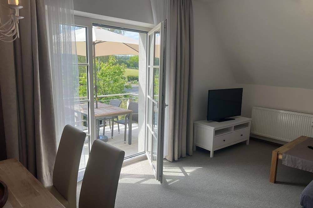 Ganze Wohnung, Ferienwohnung \"Bergblick\", 1 Schlafraum - Landhaus Weißig in Weißig (Struppen), Struppen