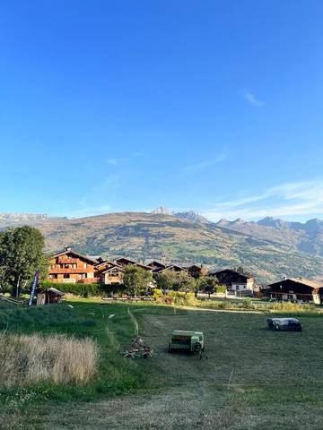 Gîte pour 3 personnes, avec vue et balcon dans Office de Tourisme de Montchavin les Coches